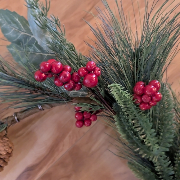 Pine and Berry Holiday Garland 6 Ft Joann Fabrics Brand - Picture 2 of 6